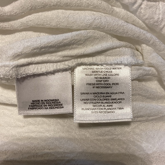 Jones New York 3/4 sleeve with elastic cuff, neckline and bottom.  Like new! - Picture 4 of 4